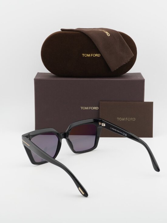 Tom Ford Winona FT1030 01D Cat Eye Sunglasses - Black / Smoke Polarized main image 8